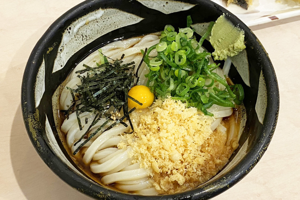 岡山人の常識「まるぶ」って?ぶっかけうどん発祥の店「ふるいち」の魅力を徹底解剖